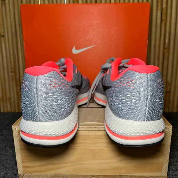 NIKE WMNS AIR ZOOM VOMERO 12, W12 - Picture 8 of 10